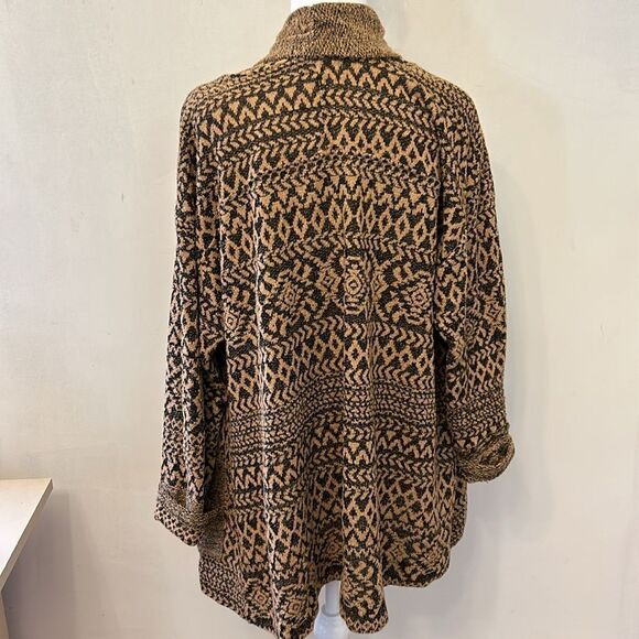 One World brown tan patterned front pocket open cardigan Size XL EUC - Picture 7 of 10